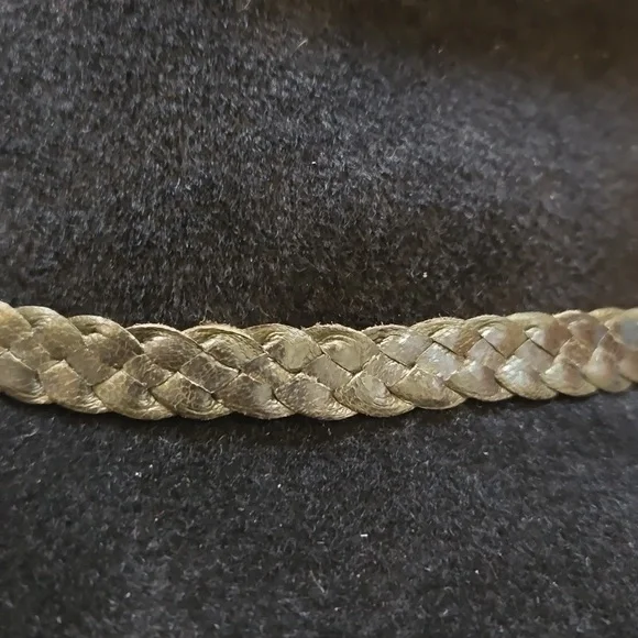 Helen Kaminski Australia Classic & Unique 100% Rabbit Fur Black Felt Hat - Picture 3 of 9